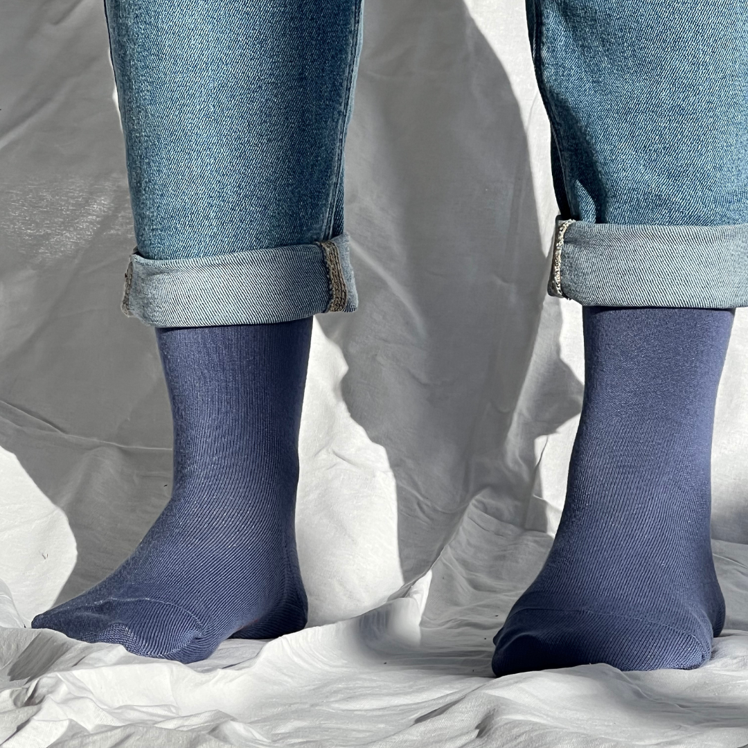 Pure Silver socks are antimicrobial, anti-odor and antistatic. 